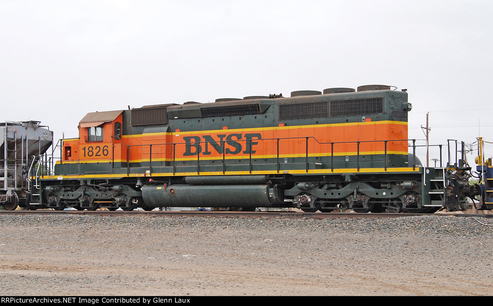 BNSF 1826